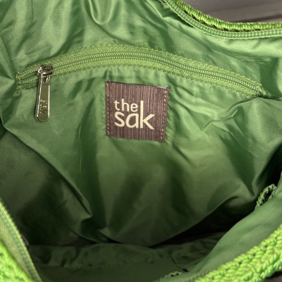 The Sak Olive Crochet Hobo Shoulder Bag NWT - Picture 6 of 11